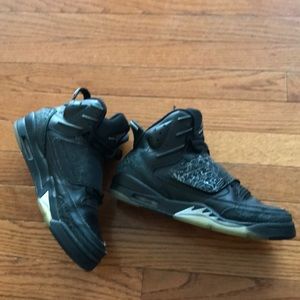 Boy’s Size 7 Air Jordan Sneakers
